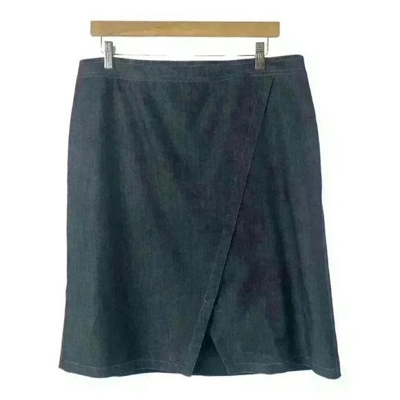 DKNY Women's Dark Denim Wrap Above Knee Front Slit Zipper‎ Back Skirt Size 14 - Picture 1 of 9